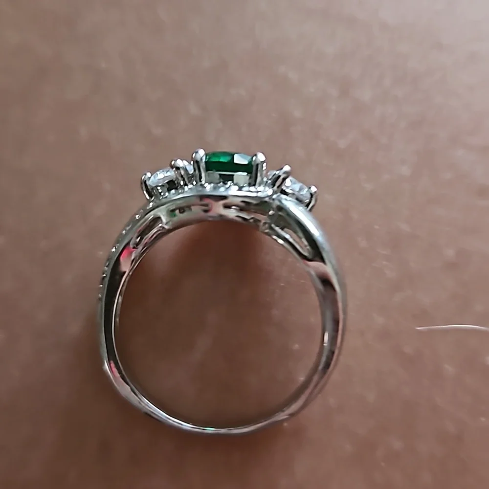 Ring - Picture 2 of 3